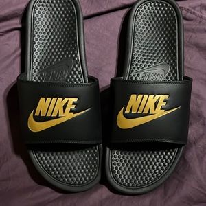 Men’s Nike Size 13 Slides. Black and Gold